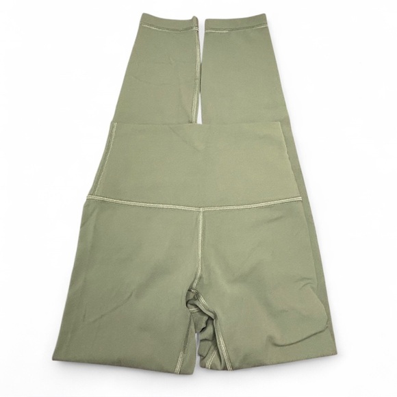 Lululemon Align High-Rise 25” Leggings Size 2 Sage Green Buttery Soft Yoga Pants - Picture 4 of 7